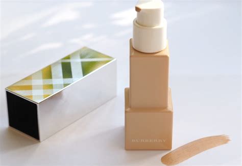 burberry cashmere foundation honey|burberry bright glow foundation.